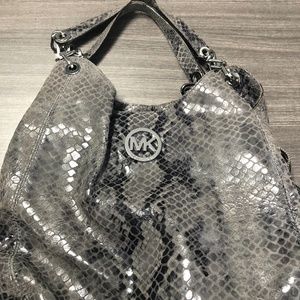 Michael Kors Hobo Bag